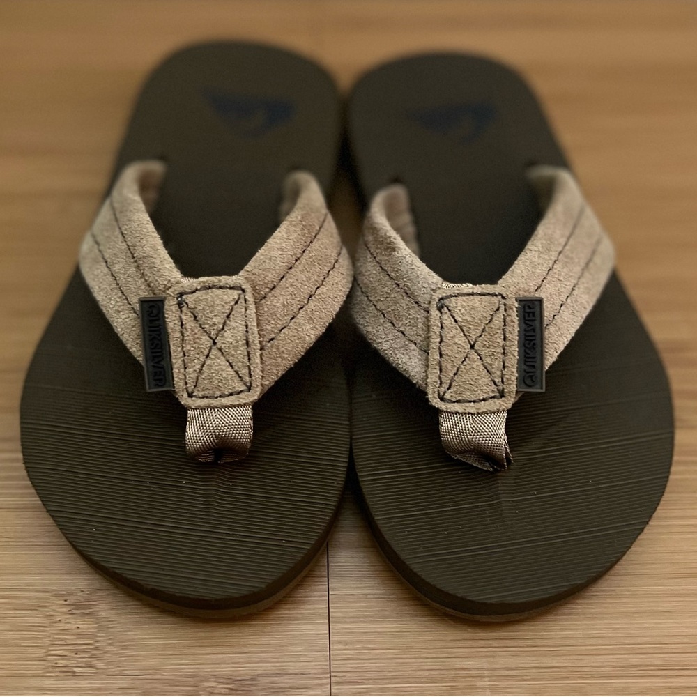 Quiksilver Carver Toddler Tan Flip Flops, Size 11